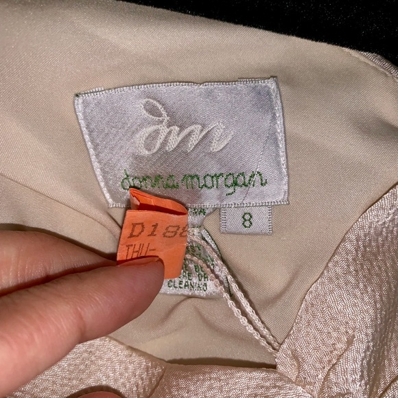 Donna Morgan Ivory Classic drape goddess dress - Picture 3 of 8